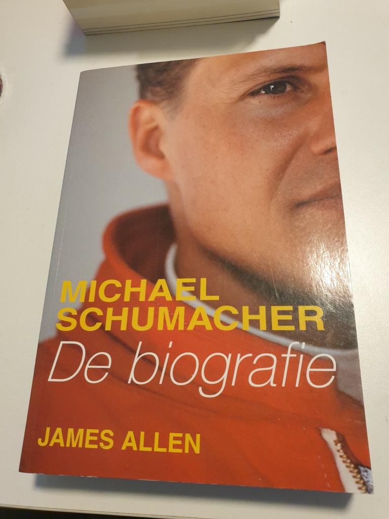 James Allen - Michael Schumacher.  De biografie, Enlèvement ou Envoi, James Allen, Comme neuf, Sport