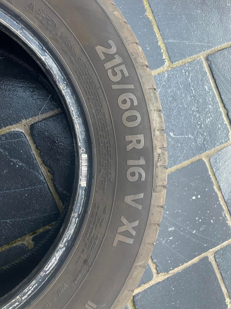 Pneus Continental 215/60 R16 V XL (très bon état), 215 mm, 16 pouces, Pneus été, Pneu(s)