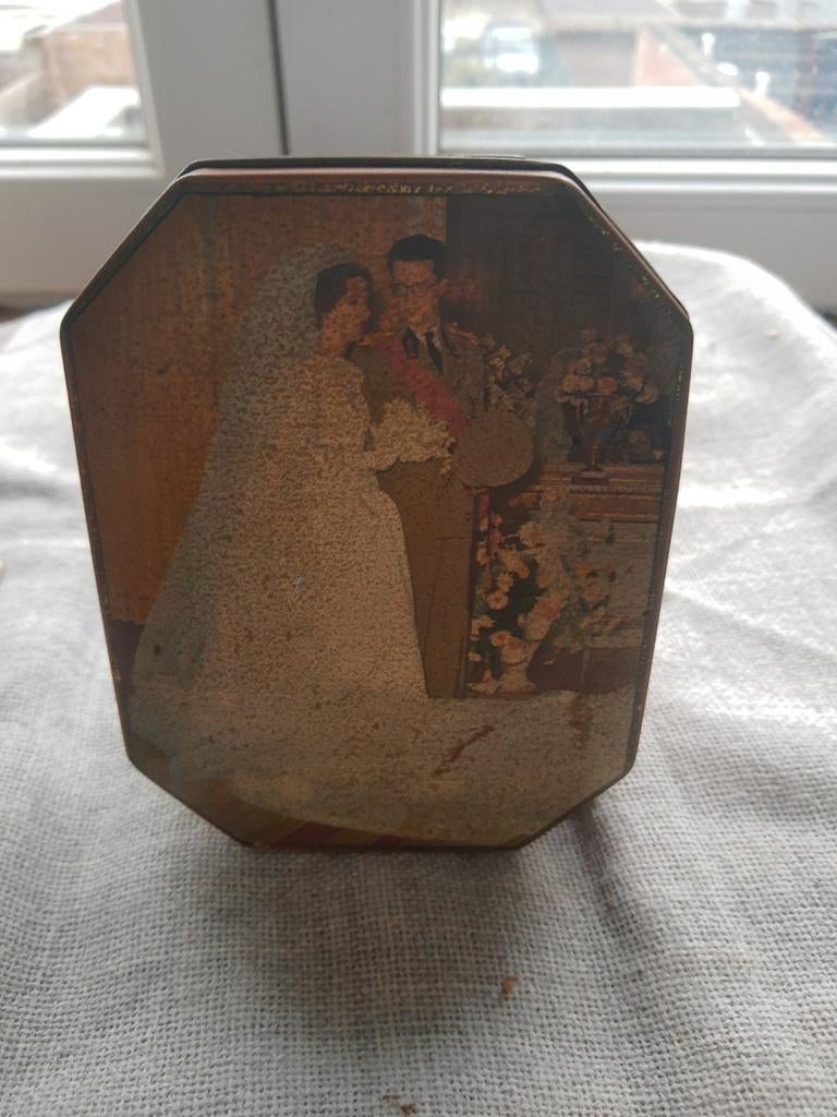 Boîte en métal amusante avec le mariage Boudewijn et Fabiola, Collections, Enlèvement ou Envoi, Comme neuf