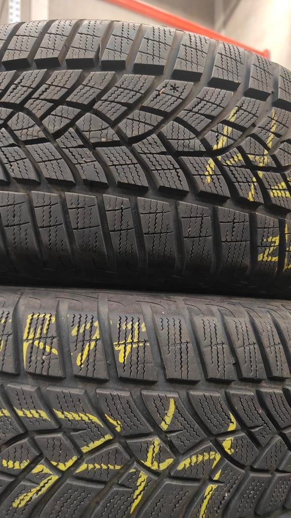 225/55r17 Goodyear 40€ chacun avec montage et équilibrage, Autos : Divers, Pièces de sport automobile, Enlèvement