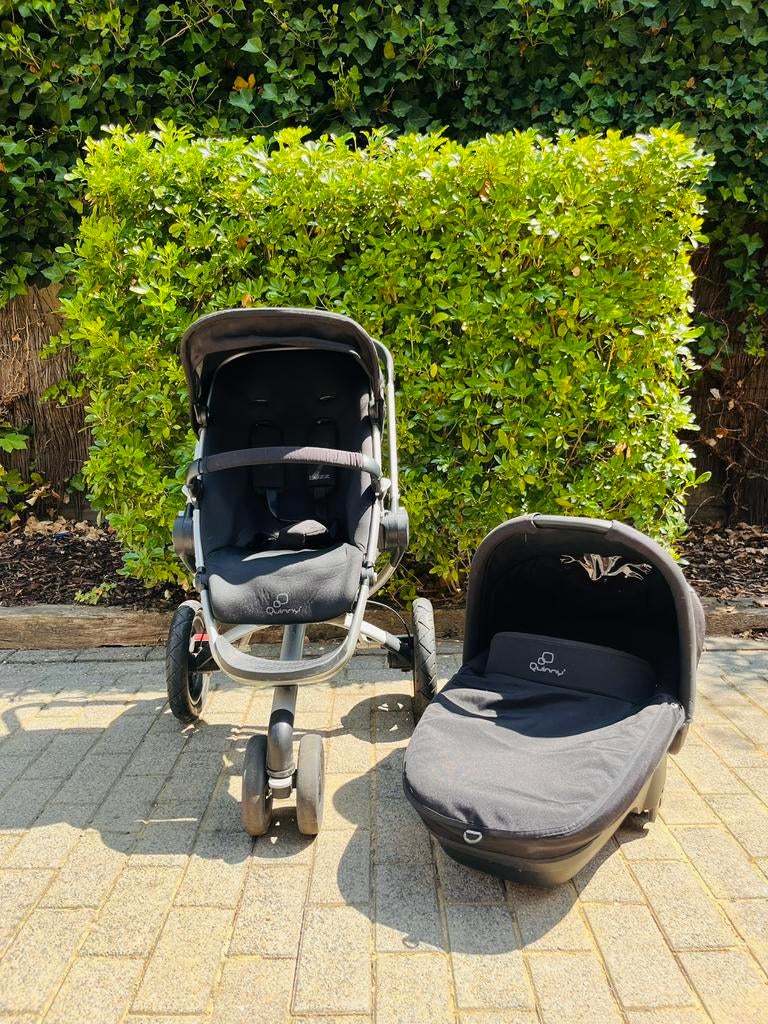 Buggyset met maxi-cosi en familyfix, Enfants & Bébés, Enlèvement, Poussette combi, Quinny, Pneus