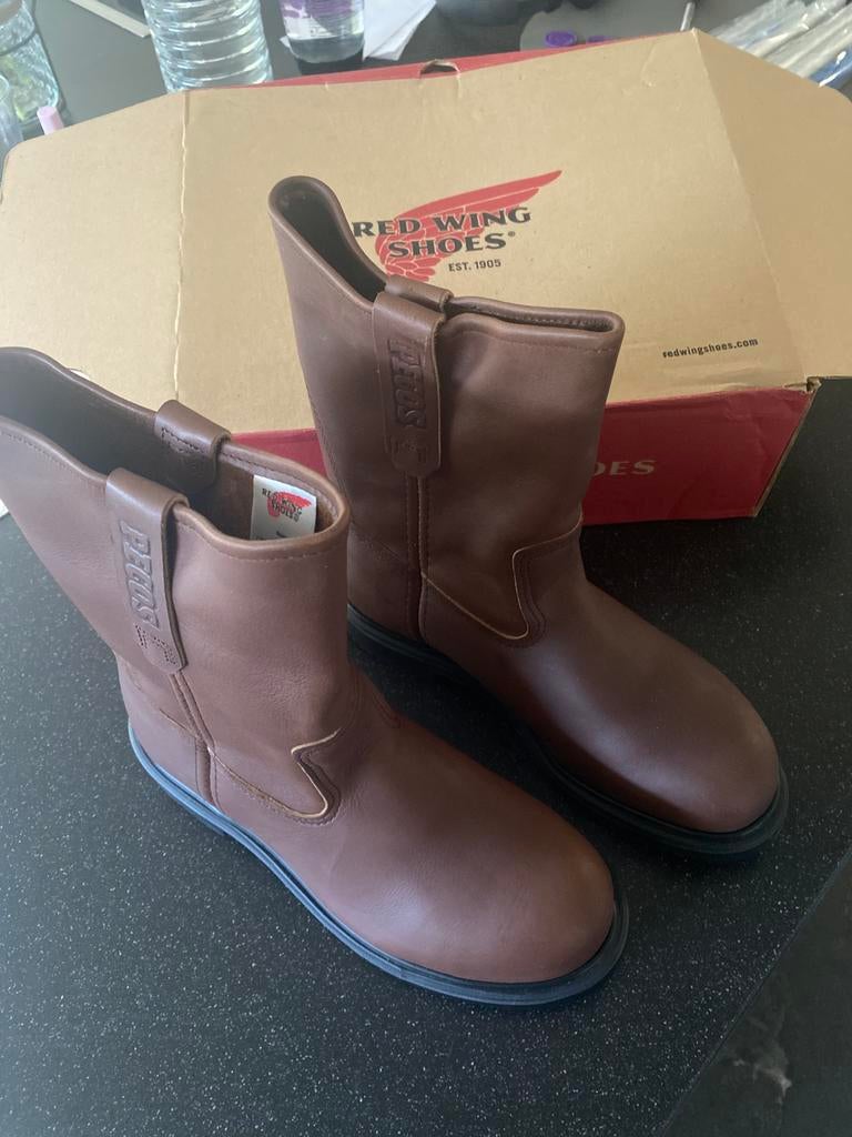 Red Wing Shoes. Degelijke boots. Nieuw in doos, maat 38, Ophalen, Hoge laarzen, Bruin, Nieuw