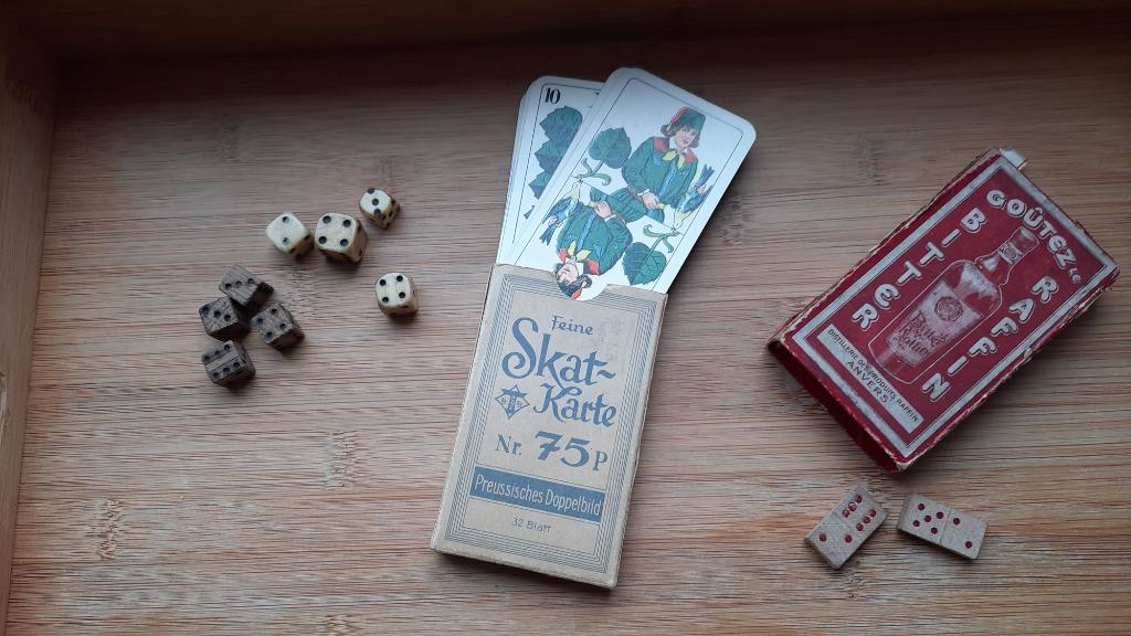 Oude spellen, Enlèvement