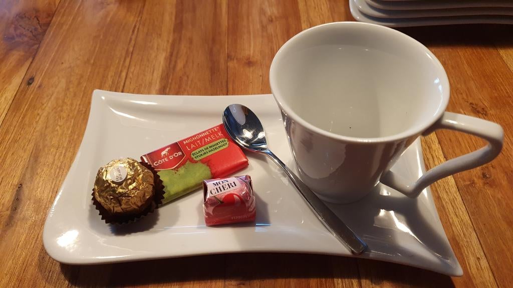 Koffiekopje voor fijnproevers, Ophalen of Verzenden, Porselein
