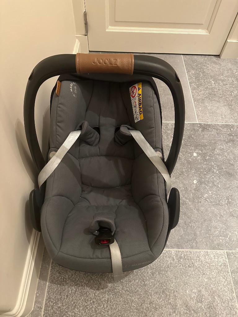 Maxi Cosi Pebble Pro met accessoires, Kinderen en Baby's, Autogordel of Isofix, Zo goed als nieuw, Maxi-Cosi, Ophalen