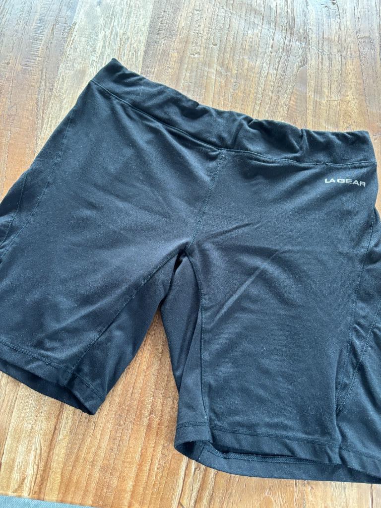 sport short LA GEAR maat L, Kleding | Dames, Zwart, Maat 42/44 (L), Ophalen of Verzenden, Zo goed als nieuw