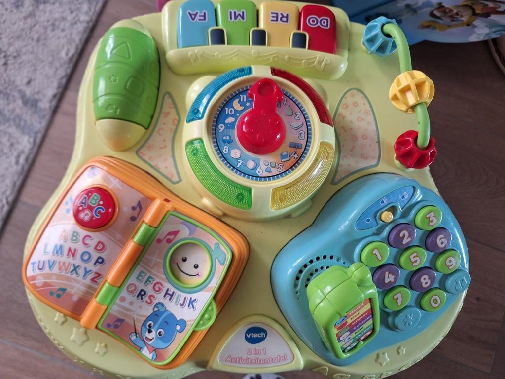 Activity tafeltje, Kinderen en Baby's, Ophalen, Zo goed als nieuw
