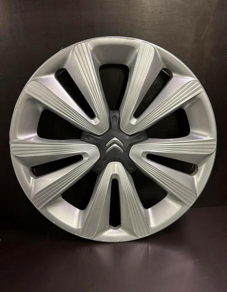 1 wieldop Citroën C3 DS3 DS4 C4 C4 C5 C8 berlingo 16", Auto diversen, Wieldoppen, Gebruikt, Ophalen of Verzenden