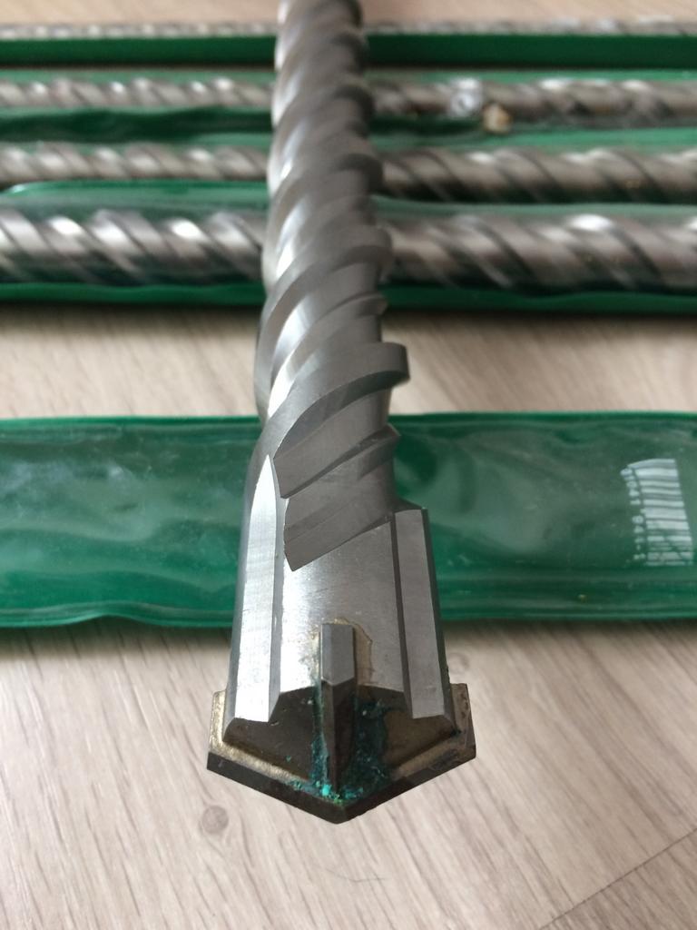 4 delige sds Max borenset nieuw!, Doe-het-zelf en Bouw, Ophalen of Verzenden, Nieuw