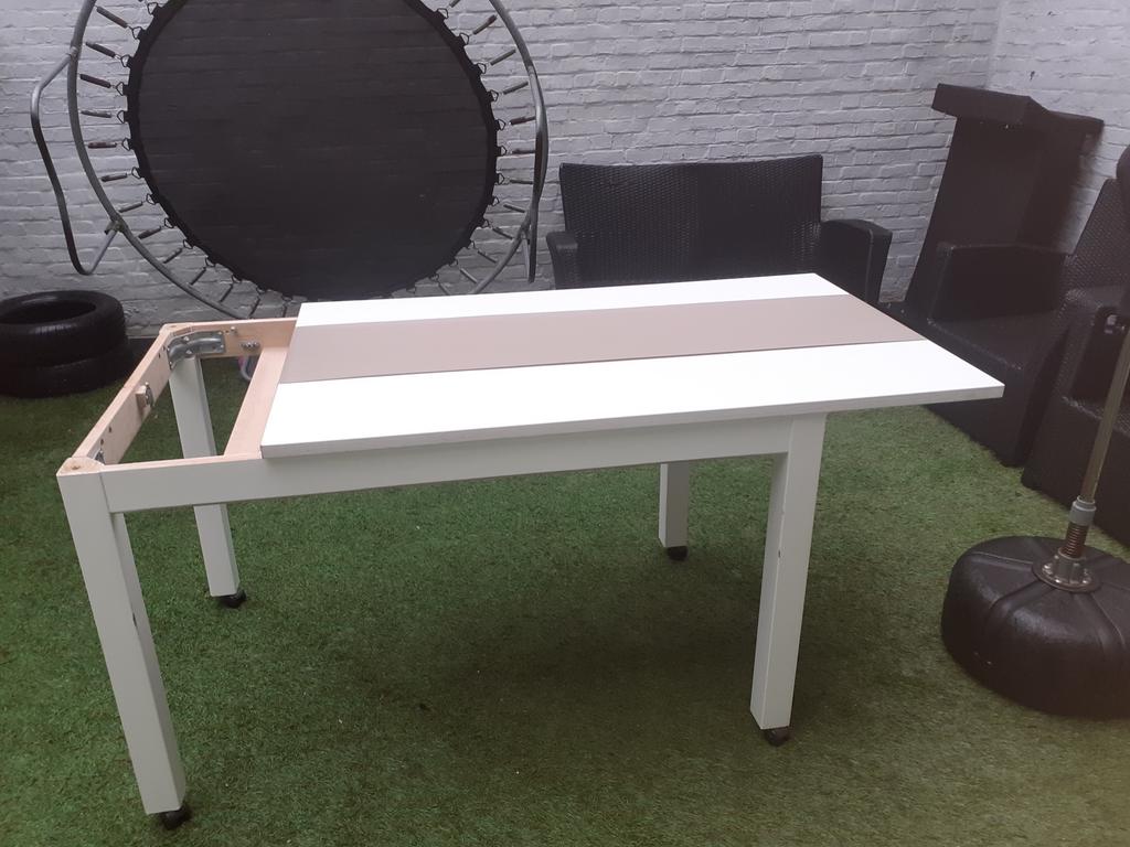 Table à manger de 1m30 à 1m60 par 80cm, Jardin & Terrasse, Enlèvement, Comme neuf