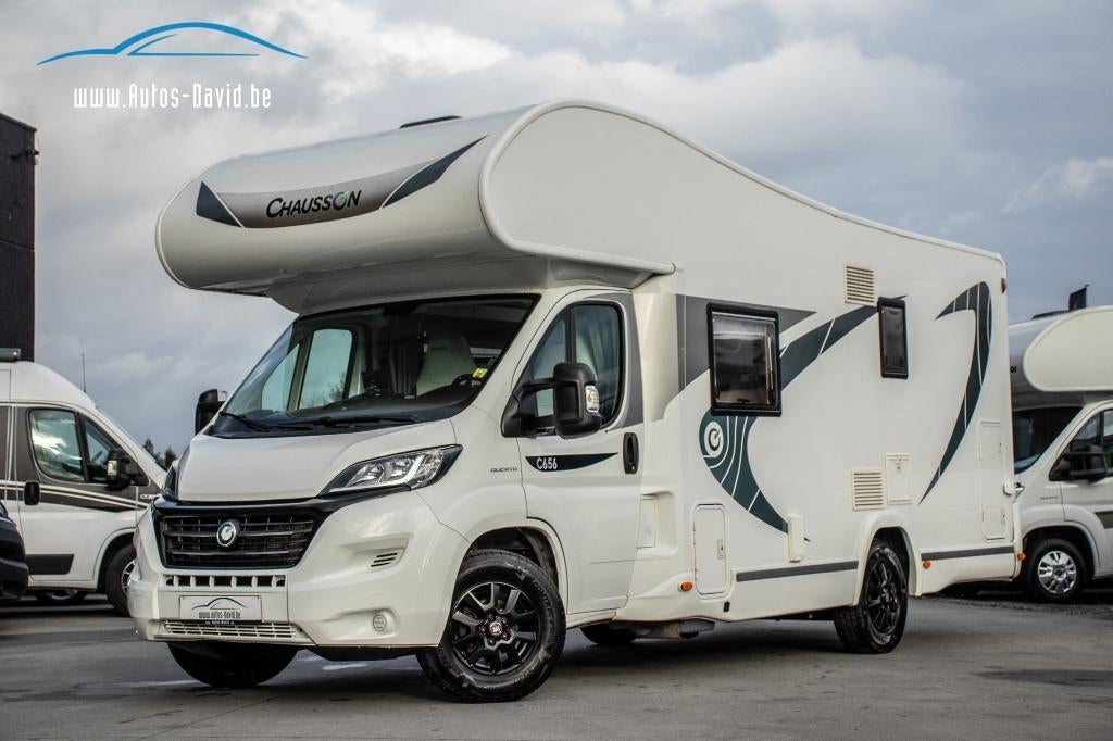 Chausson C656 VIP Fiat 2.3d 7 places/PANNEAU SOLAIRE/TV, Caravanes & Camping, Camping-cars, Siège de train, Fiat, Boîte manuelle