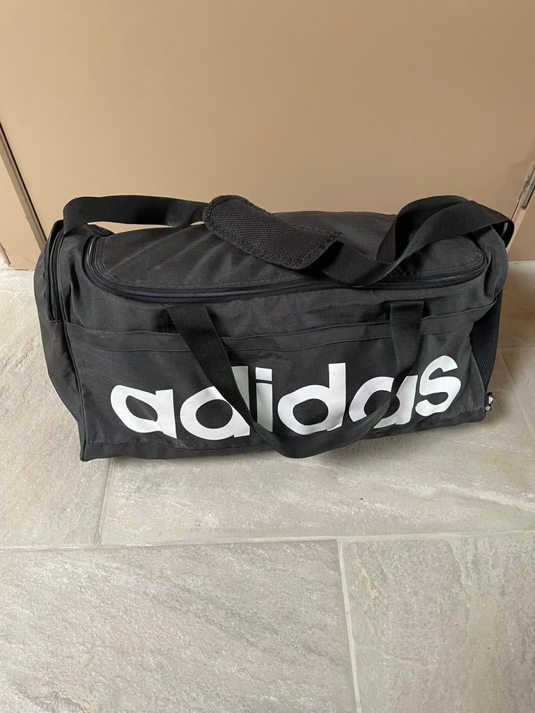 Sportzak adidas, Ophalen, Zo goed als nieuw
