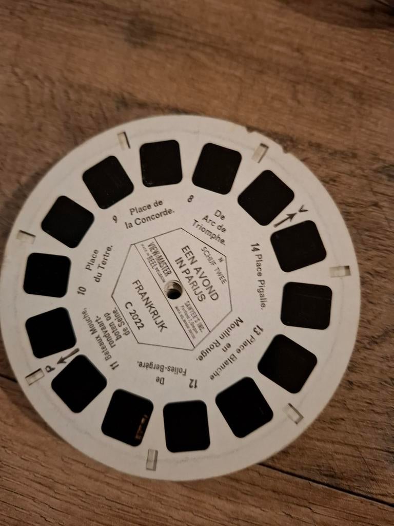 Viewmaster : een avond in Parijs 2022, Verzamelen, Retro, Verzenden