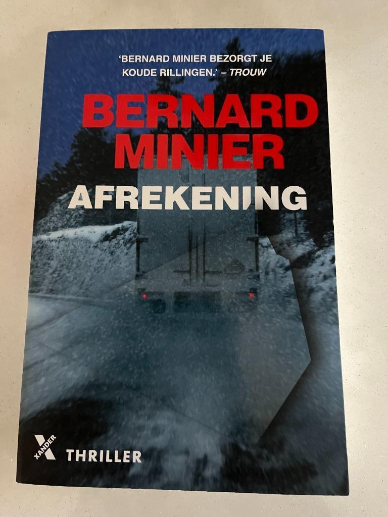 3 Thrillers Bernard Minier, Boeken, Ophalen, Zo goed als nieuw, Bernard Minier, Europa overig
