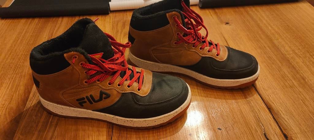 Fila schoenen, Kleding | Heren, Schoenen, Ophalen, Bruin, Zo goed als nieuw, Sneakers