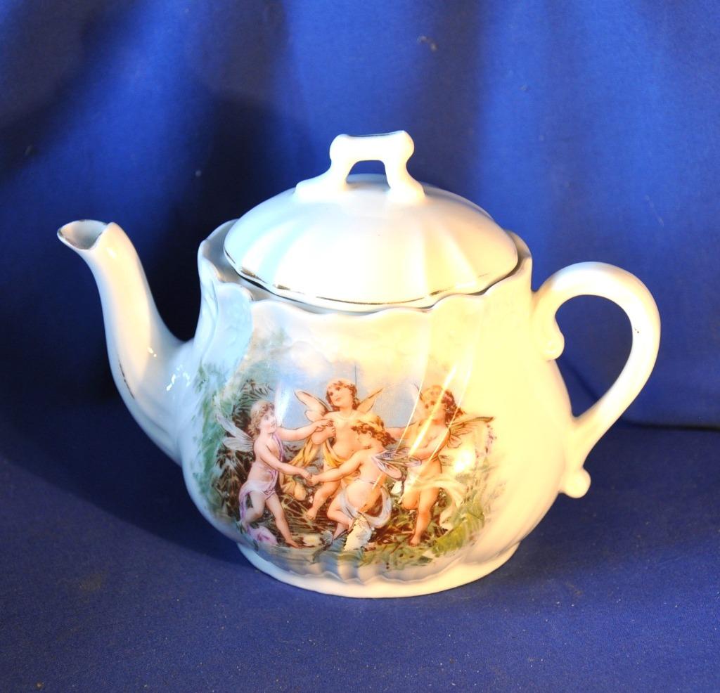 theière en porcelaine decor amour, Enlèvement ou Envoi