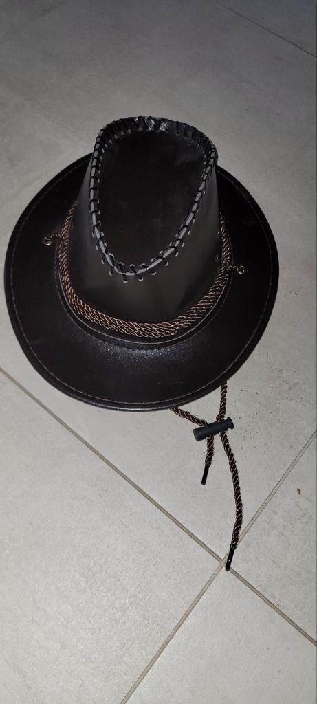 Cowboy hoed, Ophalen, Hoed
