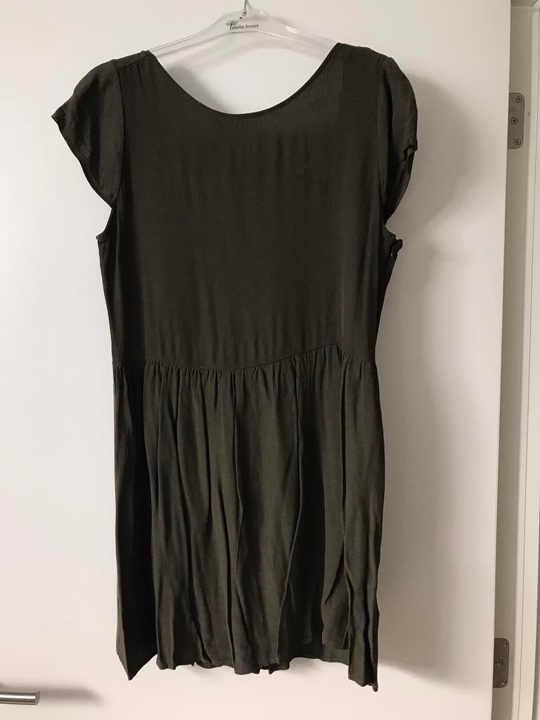 Shana kaki jurk met open rug, maat XL, Shana, Zo goed als nieuw, Groen