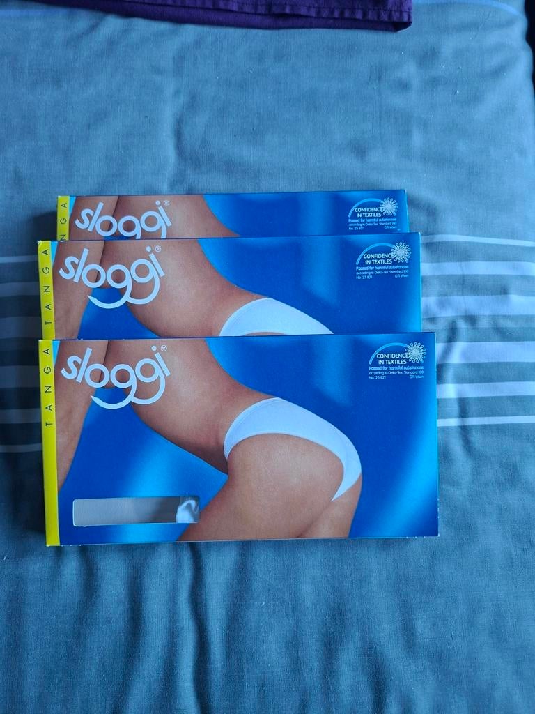 3 Sloggi tanga maat 44, Ophalen of Verzenden