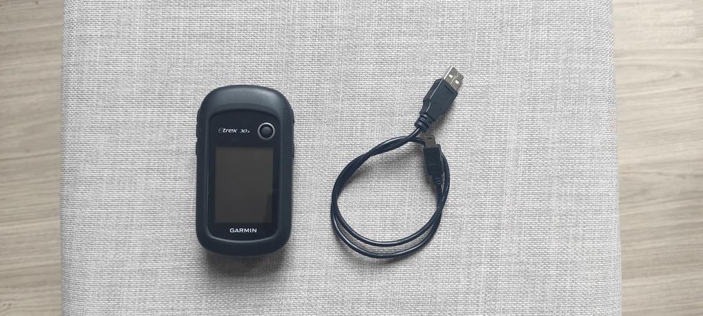 GPS Garmin eTrex 30x - État Neuf - Pack Complet & Protégé, Ophalen, Waterdicht