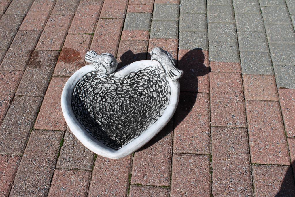 bain d oiseaux en pierre avec 2 oiseaux, Enlèvement, Neuf