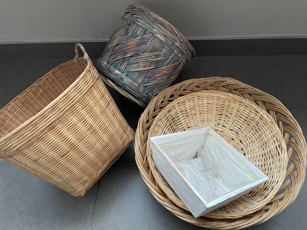 verschillende rieten mandjes, Ophalen, Overige materialen, Mand, Rond