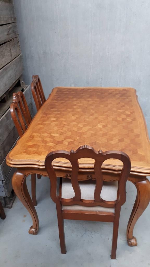 Te koop tafel en 6 stoelen., Huis en Inrichting, Tafels | Eettafels, Ophalen, Overige materialen, Gebruikt, 100 tot 150 cm