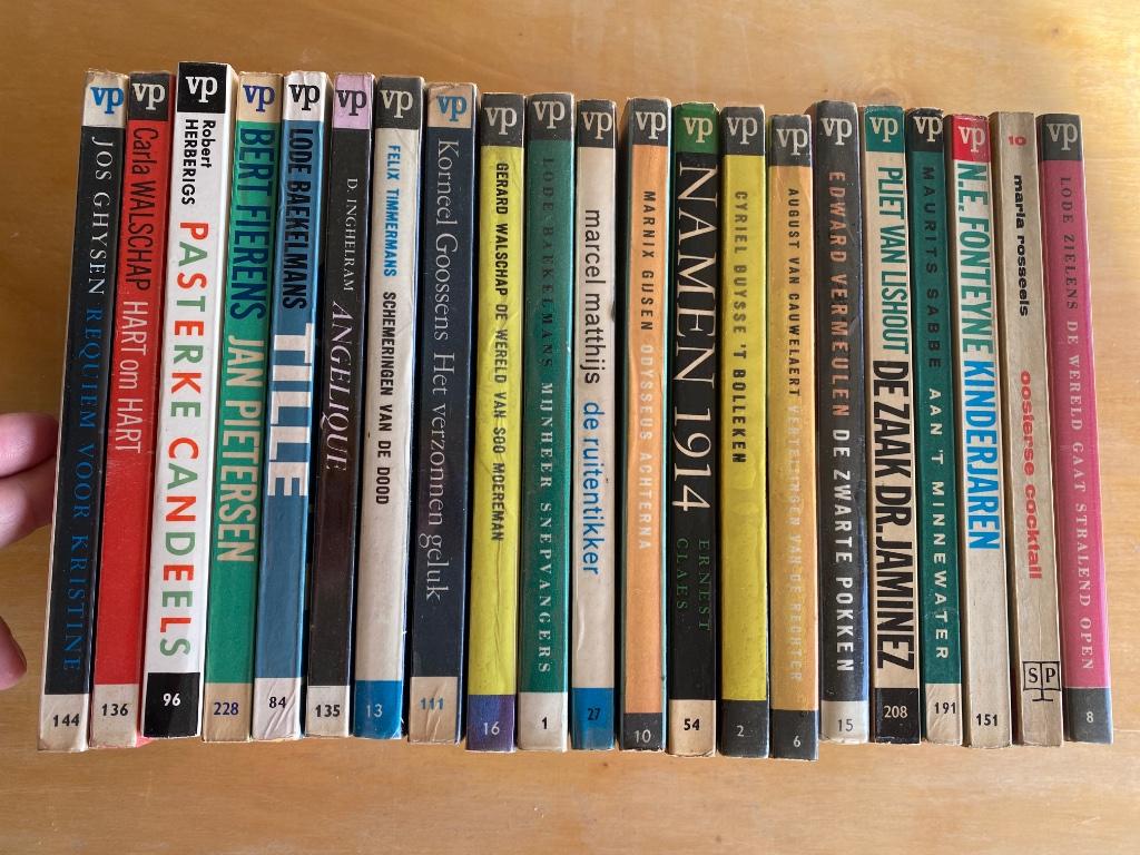 Vlaamse pockets 21 stuks, Enlèvement, Utilisé, Felix Timmermans, Belgique