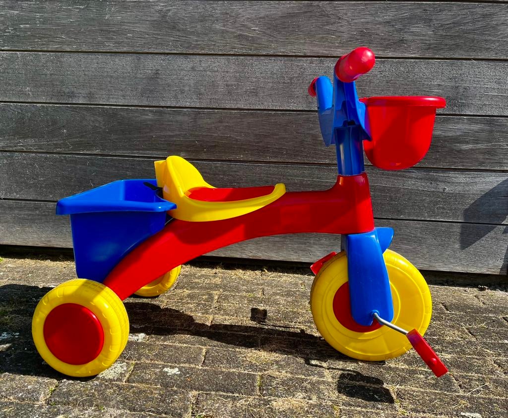 tricycle en plastique comme neuf, Vélos & Vélomoteurs, Enlèvement, Comme neuf