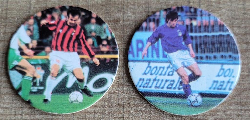 2 flippo's (World Flip Federation): voetbal, Enlèvement ou Envoi, Comme neuf, Affiche, Image ou Autocollant