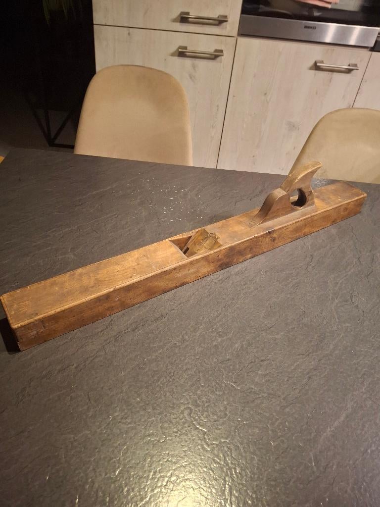 Antieke houten schaaf, Ophalen