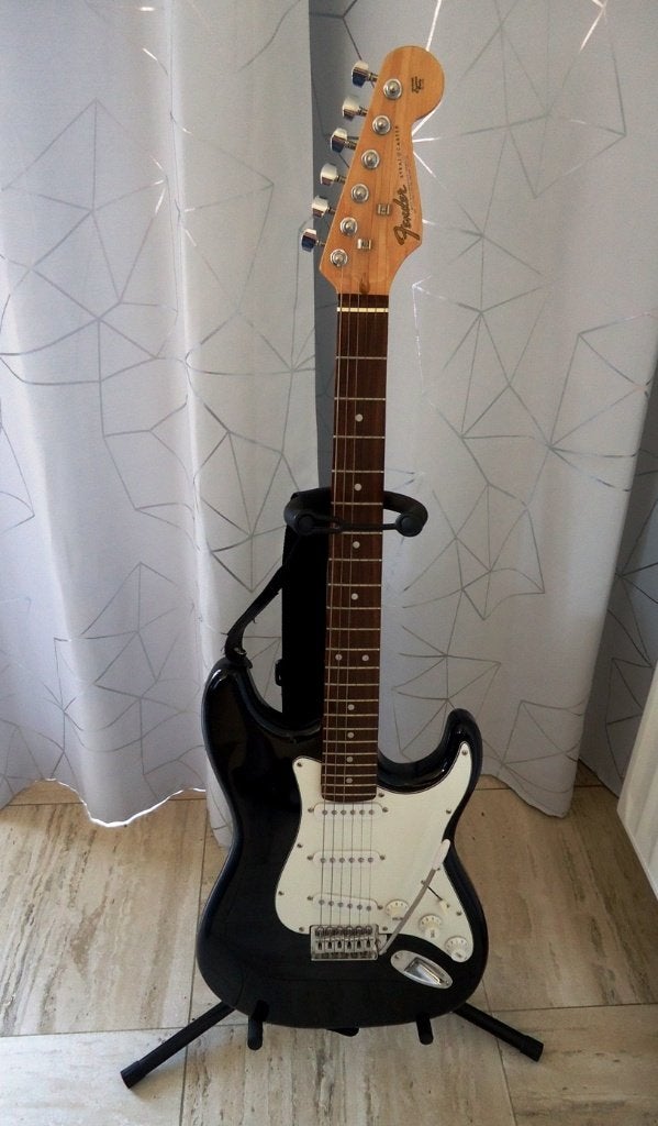 Guitare modèle Stratocaster, Musique & Instruments, Enlèvement, Comme neuf, Autres marques