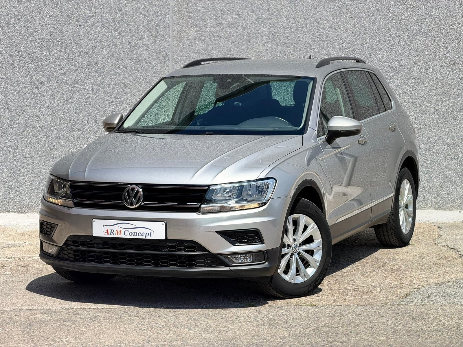 Volkswagen Tiguan 2.0 TDI diesel 2017 DSG/ Garantie 12 Mois, Autos, Argent ou Gris, Achat, Euro 6, Entreprise