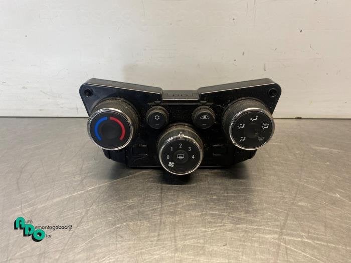 Panneau de commandes chauffage d'un Chevrolet Aveo (Aveo 11-, -, 3 mois de garantie, Utilisé, -