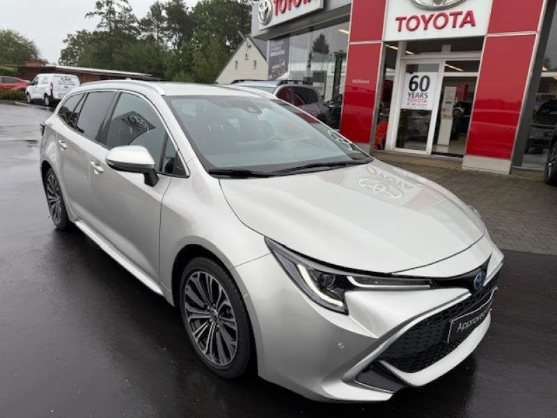 Toyota Corolla Premium Corolla Touring Sport 1.8 Hybride Pre, Auto's, Automaat, https://public.car-pass.be/vhr/13110268-8324-480d-be10-97ad4fe2d620