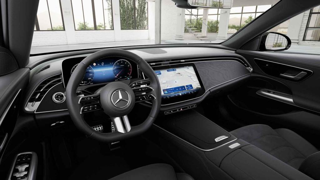 Mercedes-Benz E-Klasse 200 Break AMG Line Night Pack | Distr, Autos, Entreprise, 1905 kg, https://public.car-pass.be/vhr/f4c9e27d-2bfe-4199-b8c2-1d9aba92b8a8