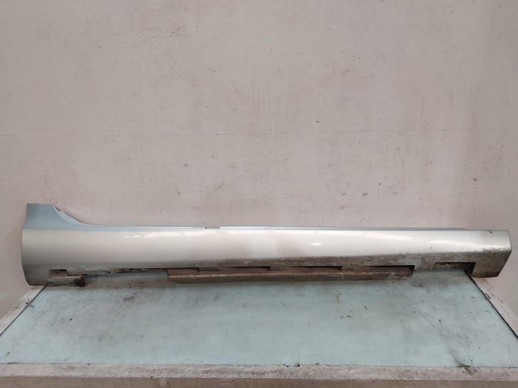 SIDESKIRT RECHTS Volvo V40 (MV) (|39834378|31395043|), Dhr. J. Ham, Gebruikt, Volvo, Nijkerkerstraat 27a 27a
3821 CD  AMERSFOORT, NL