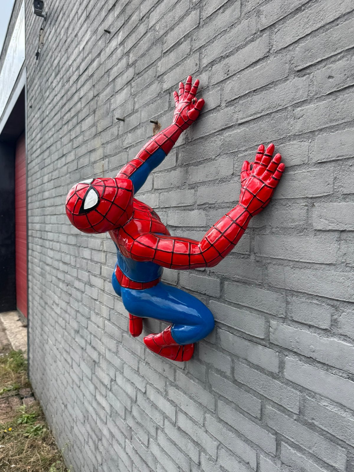 Gaaf klimmende Spiderman beeld, Ophalen, Zo goed als nieuw, Fantasy