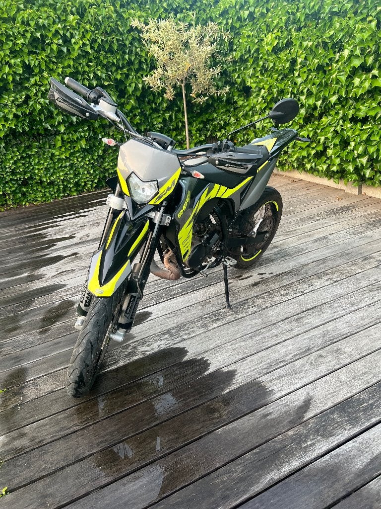 Sherco 50 SM-RS, Motos, Scooter, Jusqu'à 11 kW, Particulier, 1 cylindre