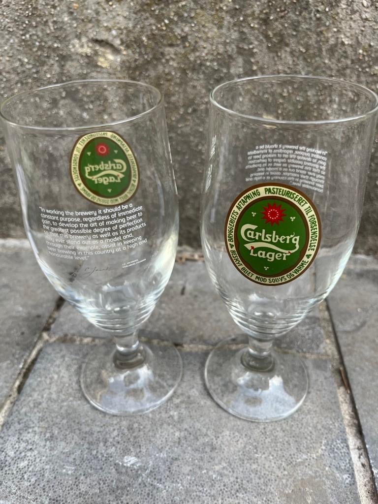 24 verres à bière Carlsberg Lager, Enlèvement