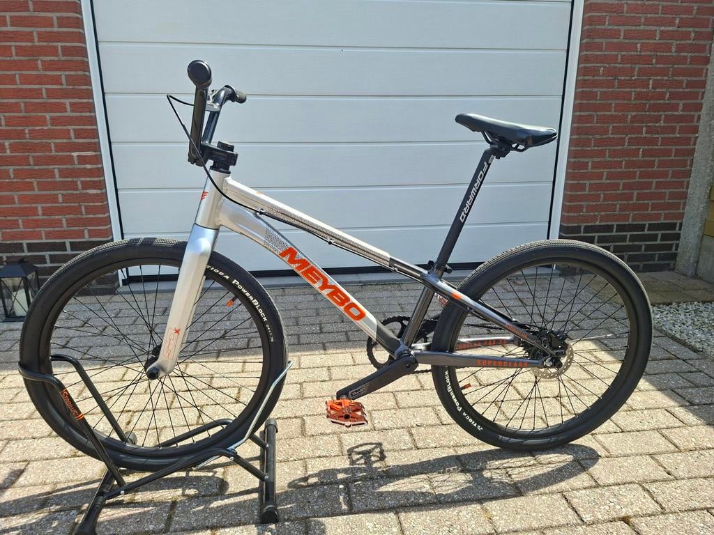 NIEUWE MEYBO BMX cruiser pro 22 superclass, Fietsen en Brommers, Ophalen, Meybo, 20 tot 24 inch, Schijfrem