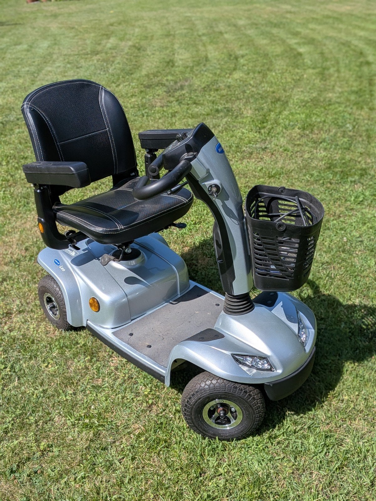 Handige demontabele scootmobiel, Ophalen