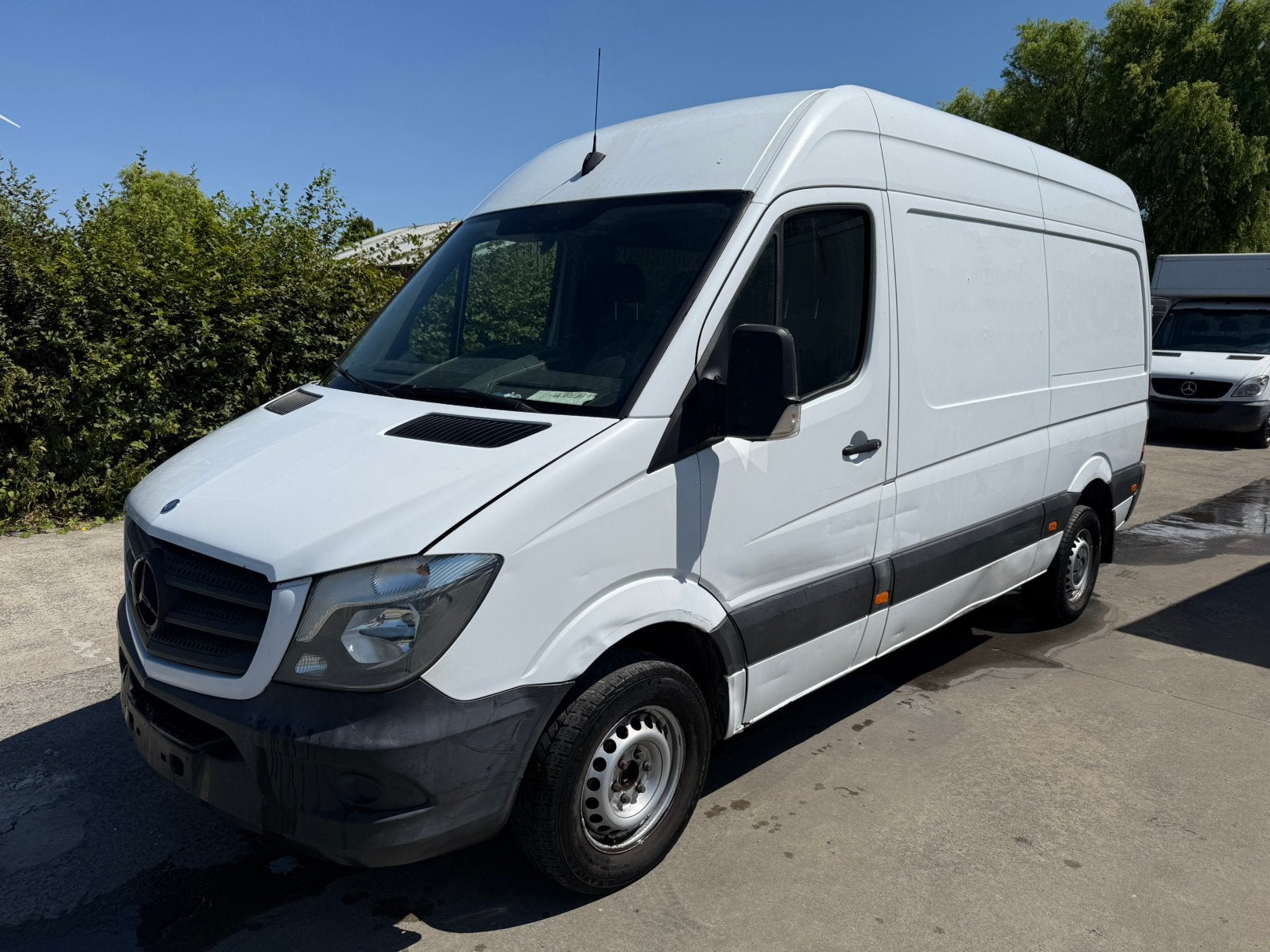 Mercedes L2H2 de 2015 facelift Airco Export, Autos, Camionnettes & Utilitaires, Entreprise, Enlèvement