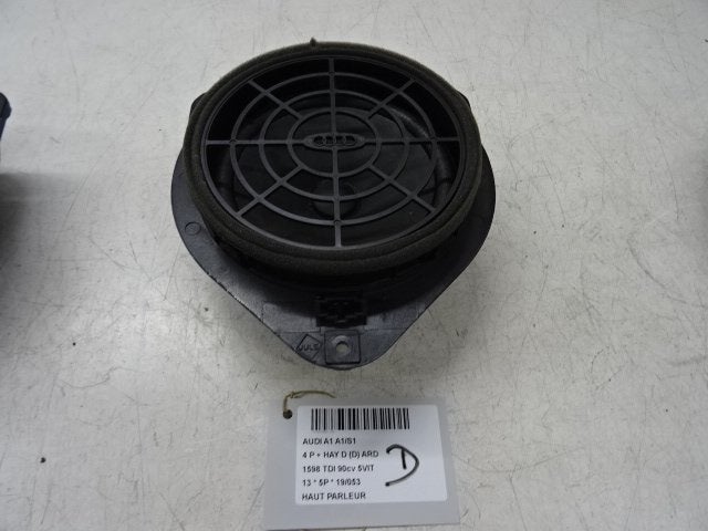 LUIDSPREKER Audi A1 Sportback (8XA / 8XF) (01-2011/10-2018), Gebruikt, Audi
