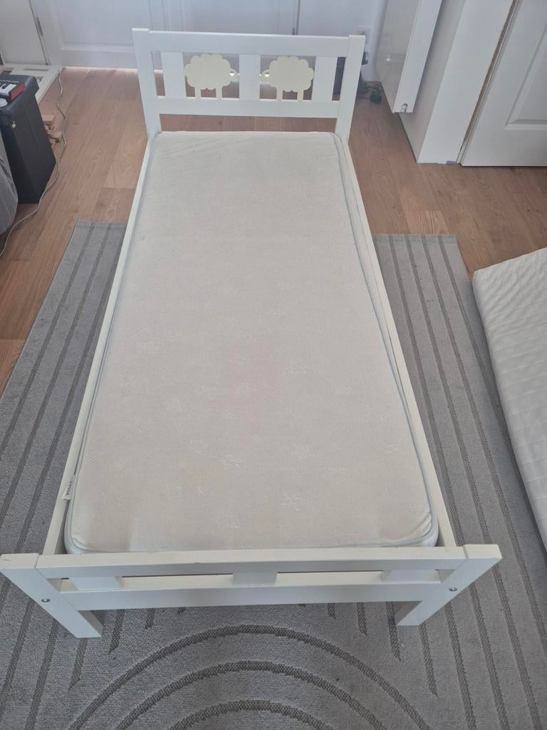 Lit enfant IKEA KRITTER avec 2 matelas, Ophalen