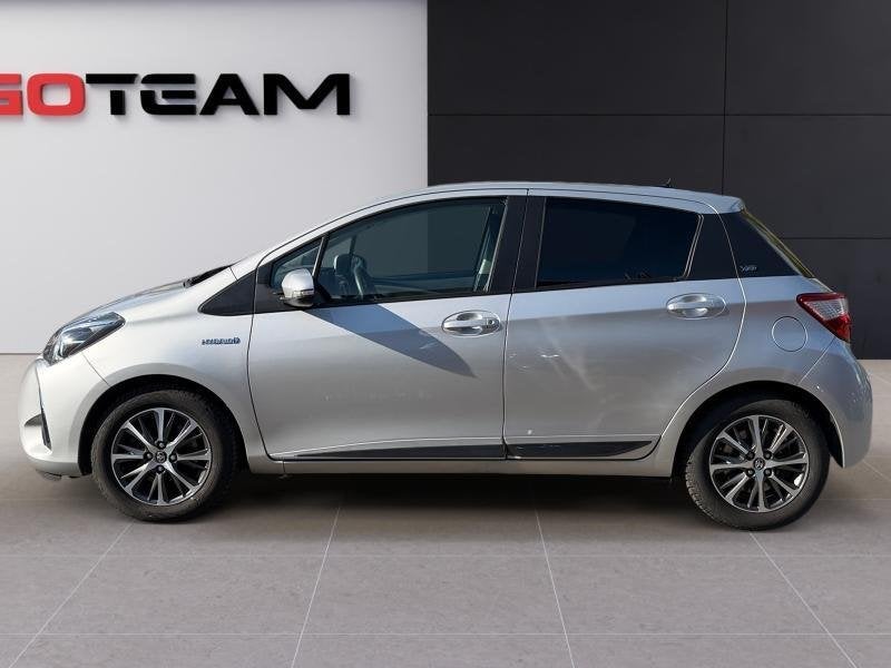 Toyota Yaris Y20, https://public.car-pass.be/vhr/6d477d9c-47ba-4b21-a7a6-91aac477e074, Argent ou Gris, Achat, Noir
