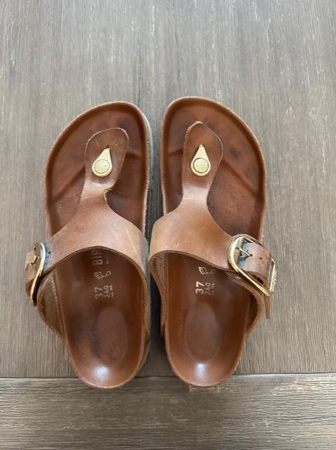 Birkenstock Gizeh Big Buckle Natural Leather Oiled  gedragen, Slippers, Overige kleuren, Ophalen of Verzenden, Gedragen