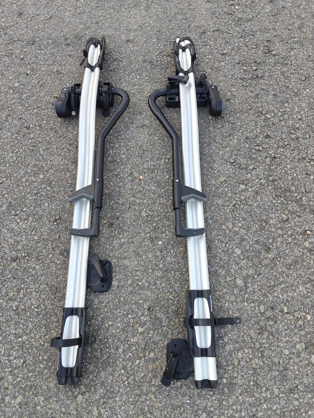 THULE ProRide 591, porte-vélos sur toit, Autos : Divers, Porte-vélos, Enlèvement, 1 vélo, Vélo électrique