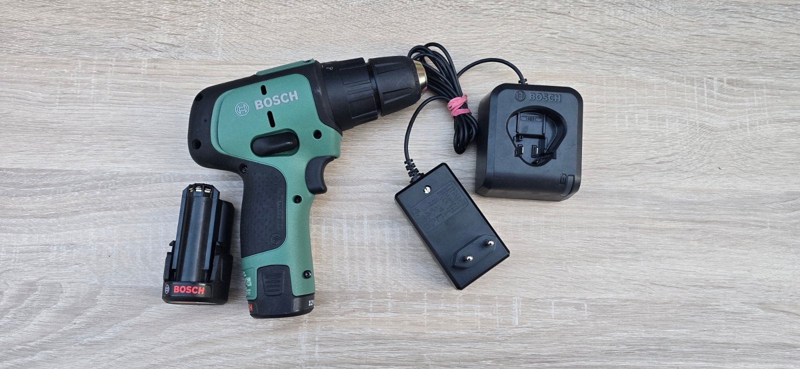 Perceuse-visseuse à percussion Bosch EasyImpact 12V, Bricolage & Construction, Outillage | Foreuses, Enlèvement ou Envoi, Comme neuf