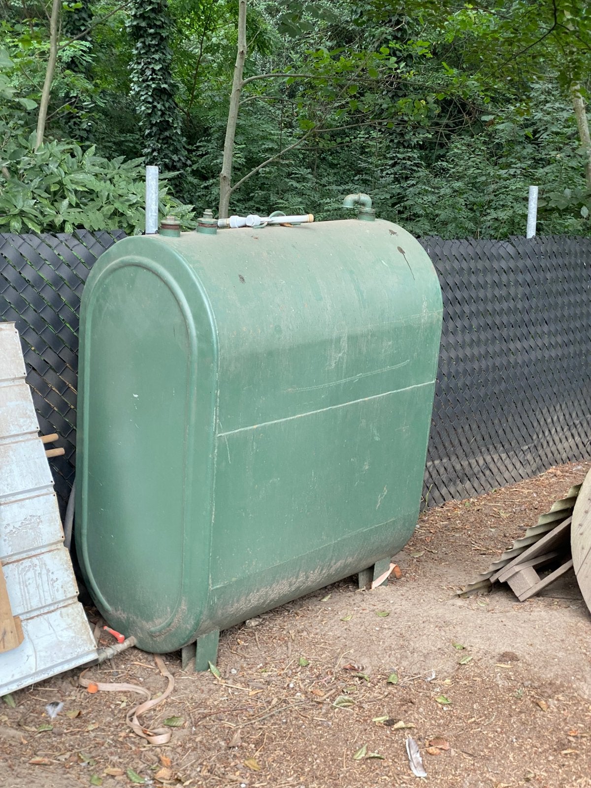 Mazouttank, Ophalen, Zo goed als nieuw, Met pomp